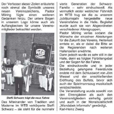 Steffi Schwarz präsentiert die neue Vereinsfahne des WTB, umgeben von Mitgliedern in einer Halle.
